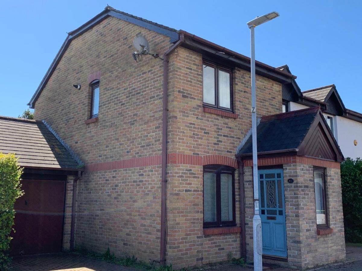 Cf10 House - Cardiff City Centre ภายนอก รูปภาพ